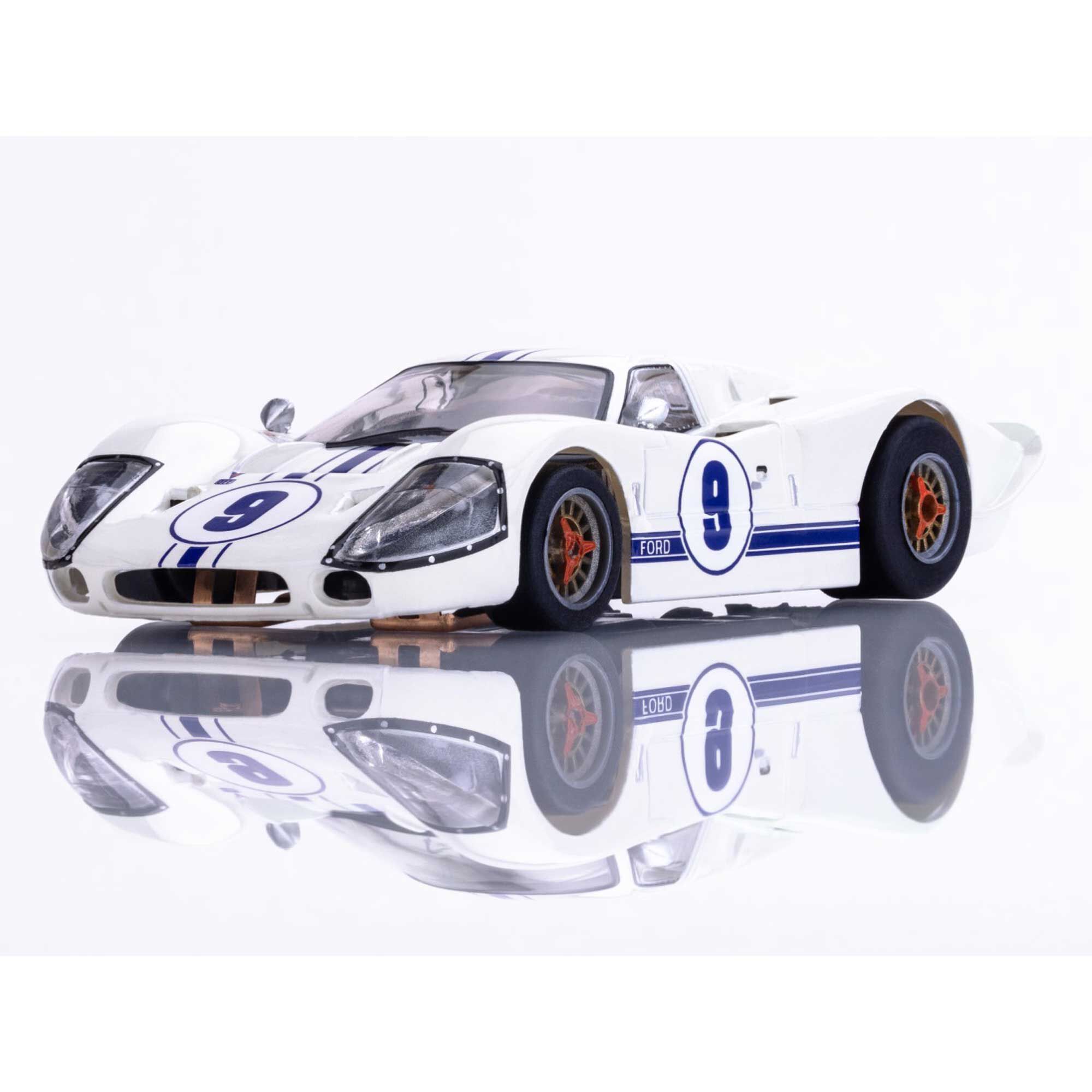 AFX/Racemasters HO Ford GT40 Mk.IV #9 Mega G+ Slot Car, White