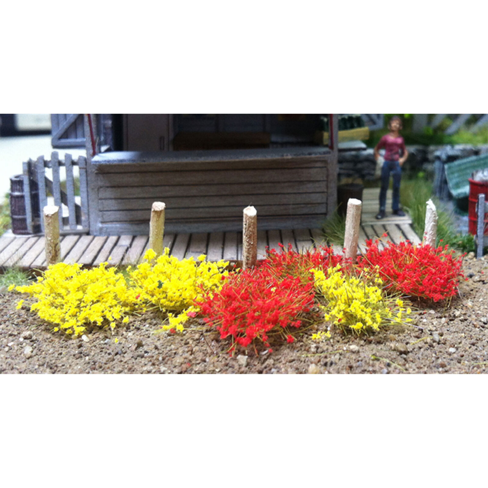 6mm Grass Tufts Yellow & Red (100)