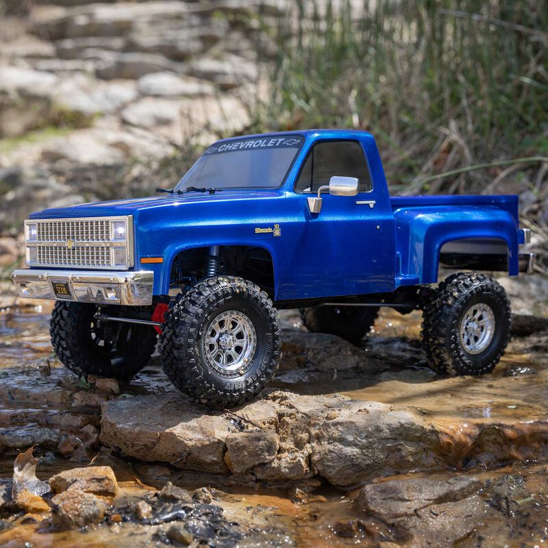 1/10 SCX10 III Base Camp 1982 Chevy K10 4X4 RTR