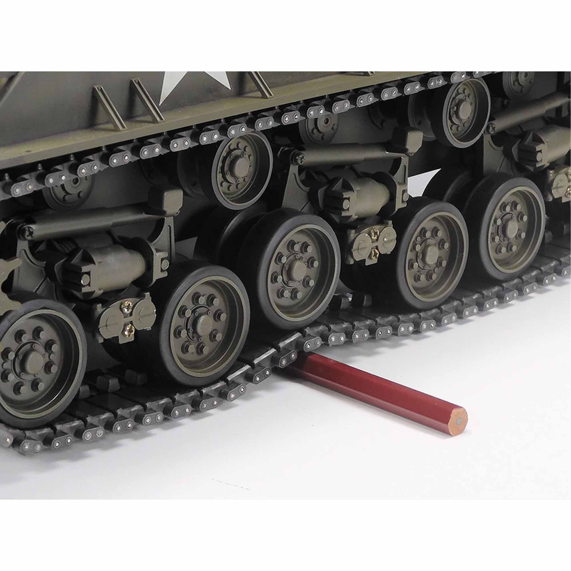 Tamiya 1/16 RC M4 Sherman 105mm Howitzer (Mechanical Steering