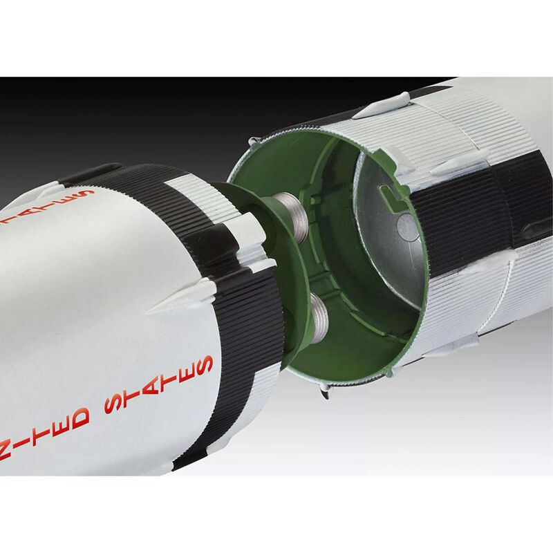 CARRERA REVELL OF AMERICAS INC 1/144 Apollo Saturn V