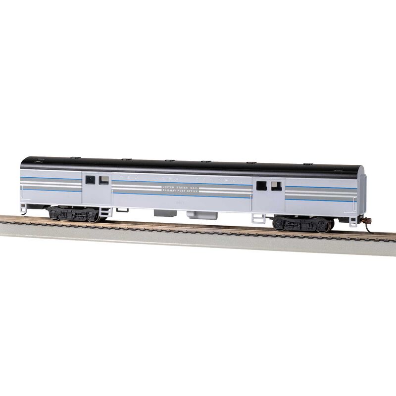 HO 72' Smooth-Side Baggage Car - 1938 New York Central #5017 (NYC 20TH Century Limited Edition)