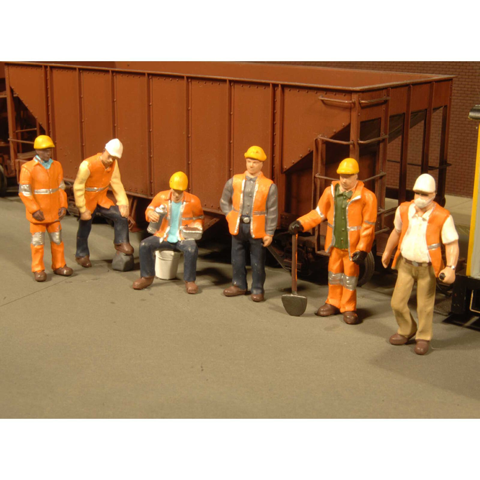 HO Miniature Maintenance Workers
