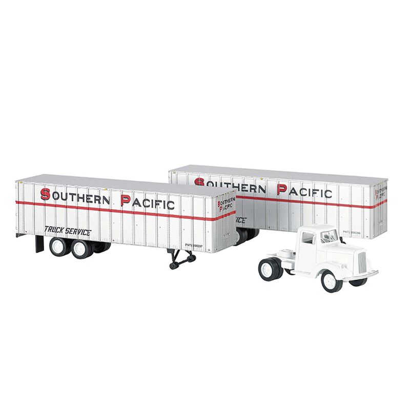 HO 1950s 60s Tractor w 2 Trailers SP