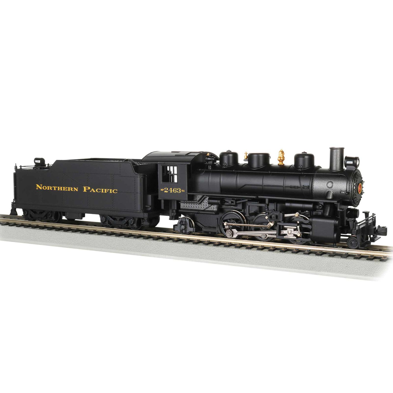HO Prairie 2-6-2 Locomotive with Smoke & Tender, NP #2463