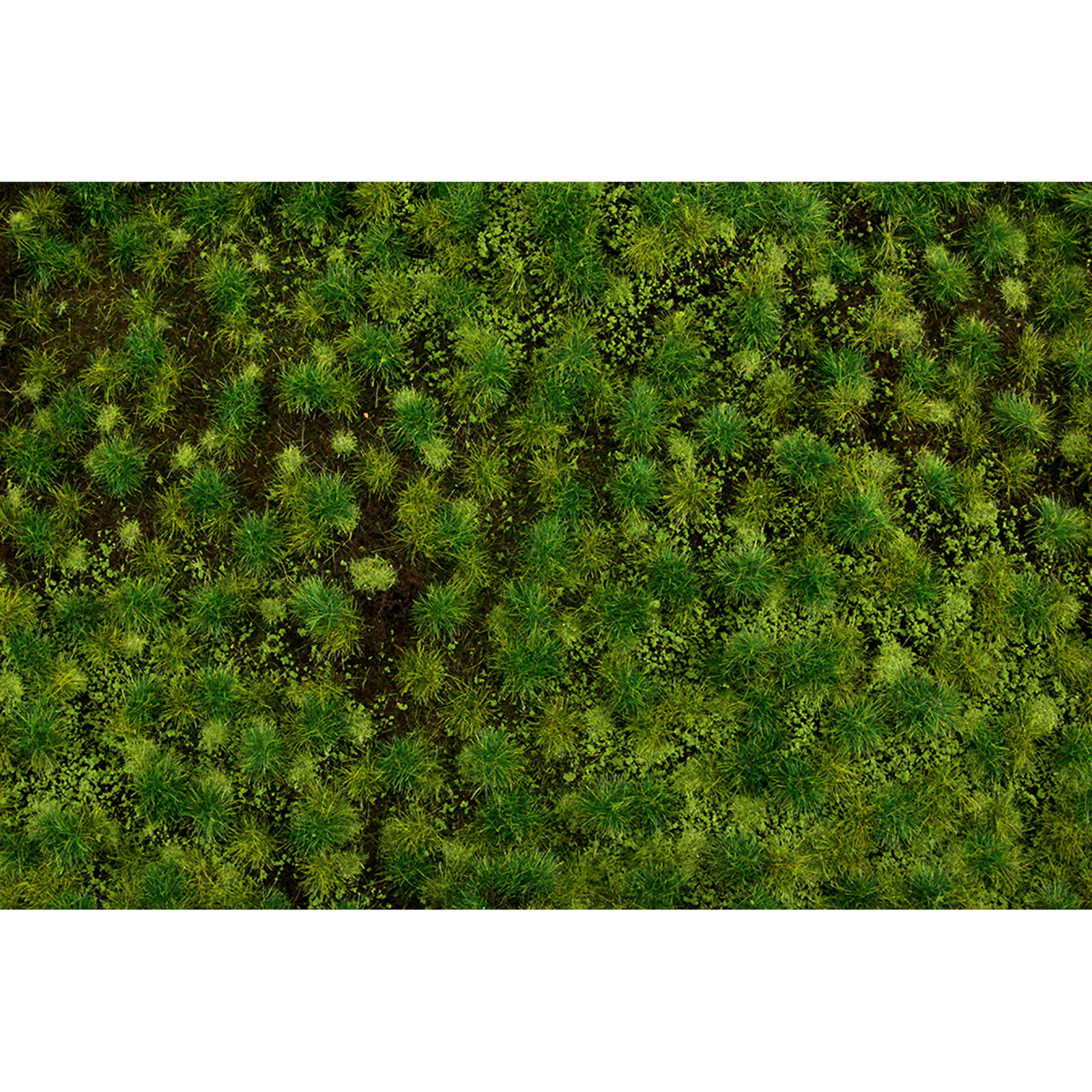 11.75" x 7.5" Tufted Grass Mat Medium Green