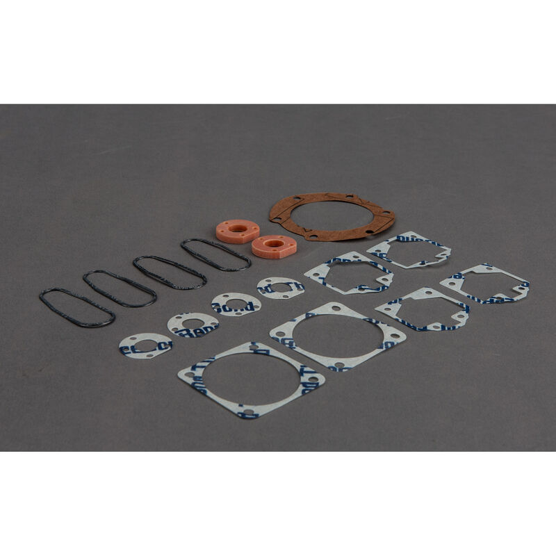 Engine Gasket Set: BG, CC