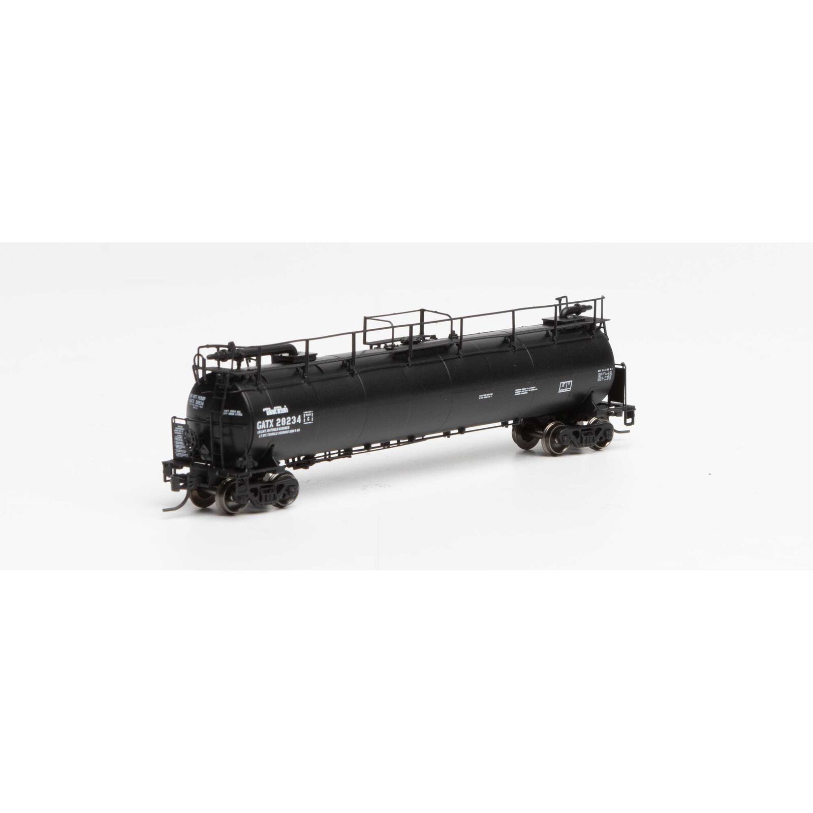 N TankTrain Intermediate, GATX/Black Letter #28234