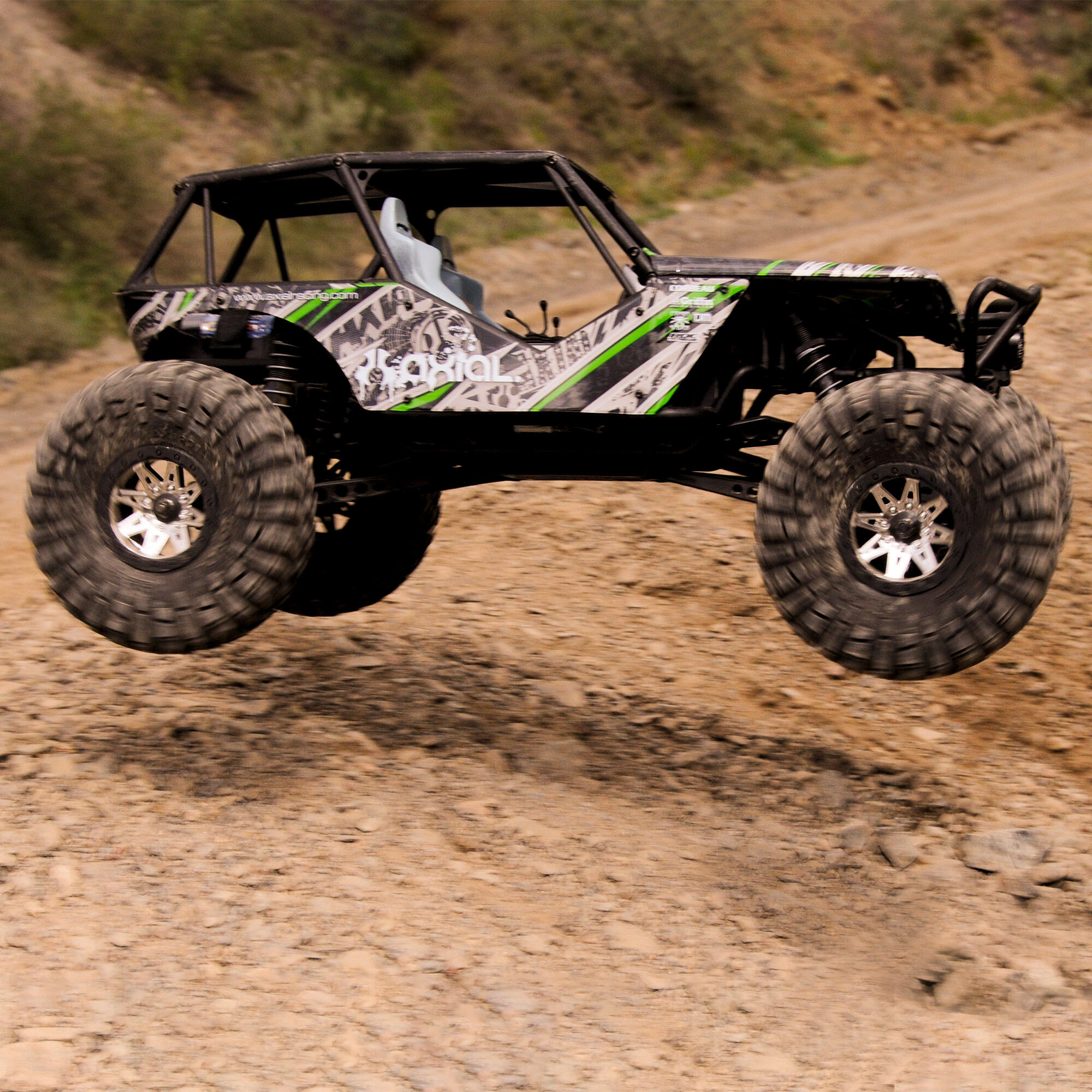Axial 1/10 Wraith 4WD Rock Racer Brushed RTR | Tower Hobbies