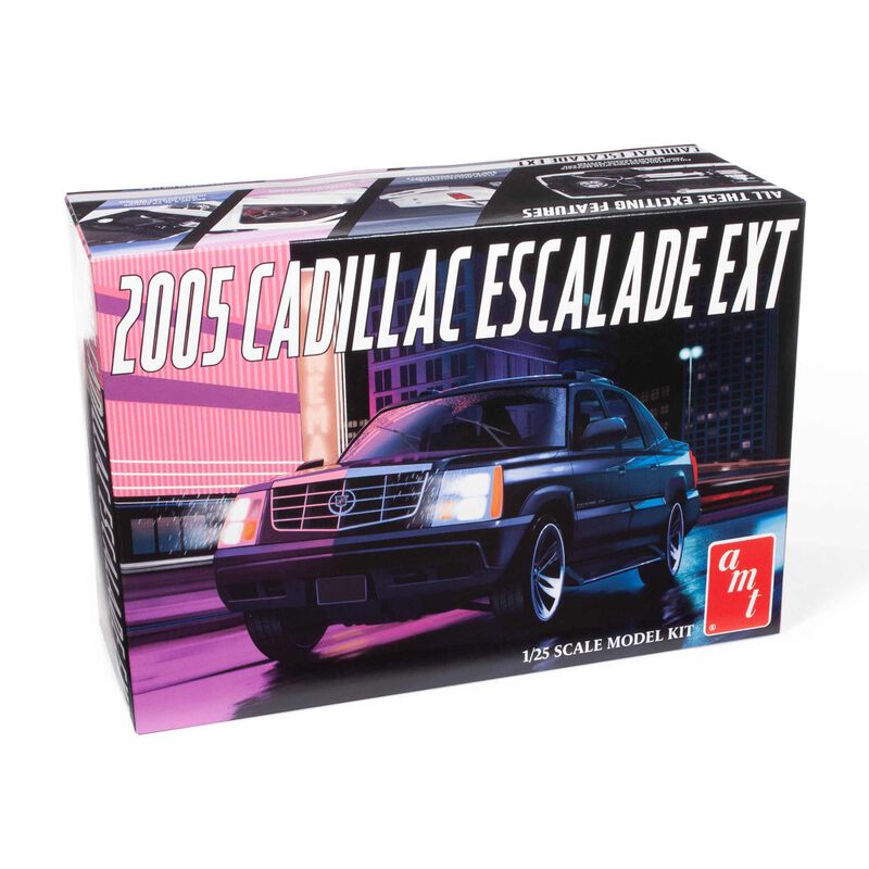 1/25 2005 Cadillac Escalade EXT Model Kit